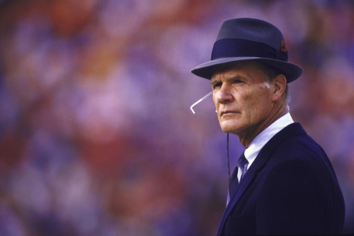 tom-landry-1986-ah.jpg
